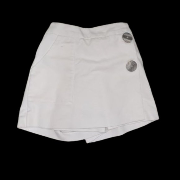 ZARA White Skort Girl Size  Euro122 US 7 - Picture 1 of 1